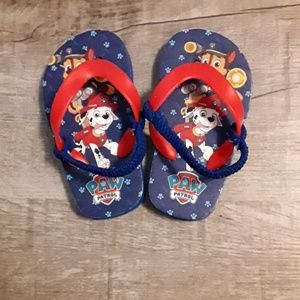 Size 5/6 toddler sandals